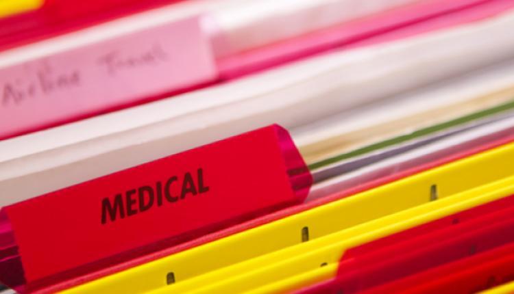 medical-folder-in-file-cabinet