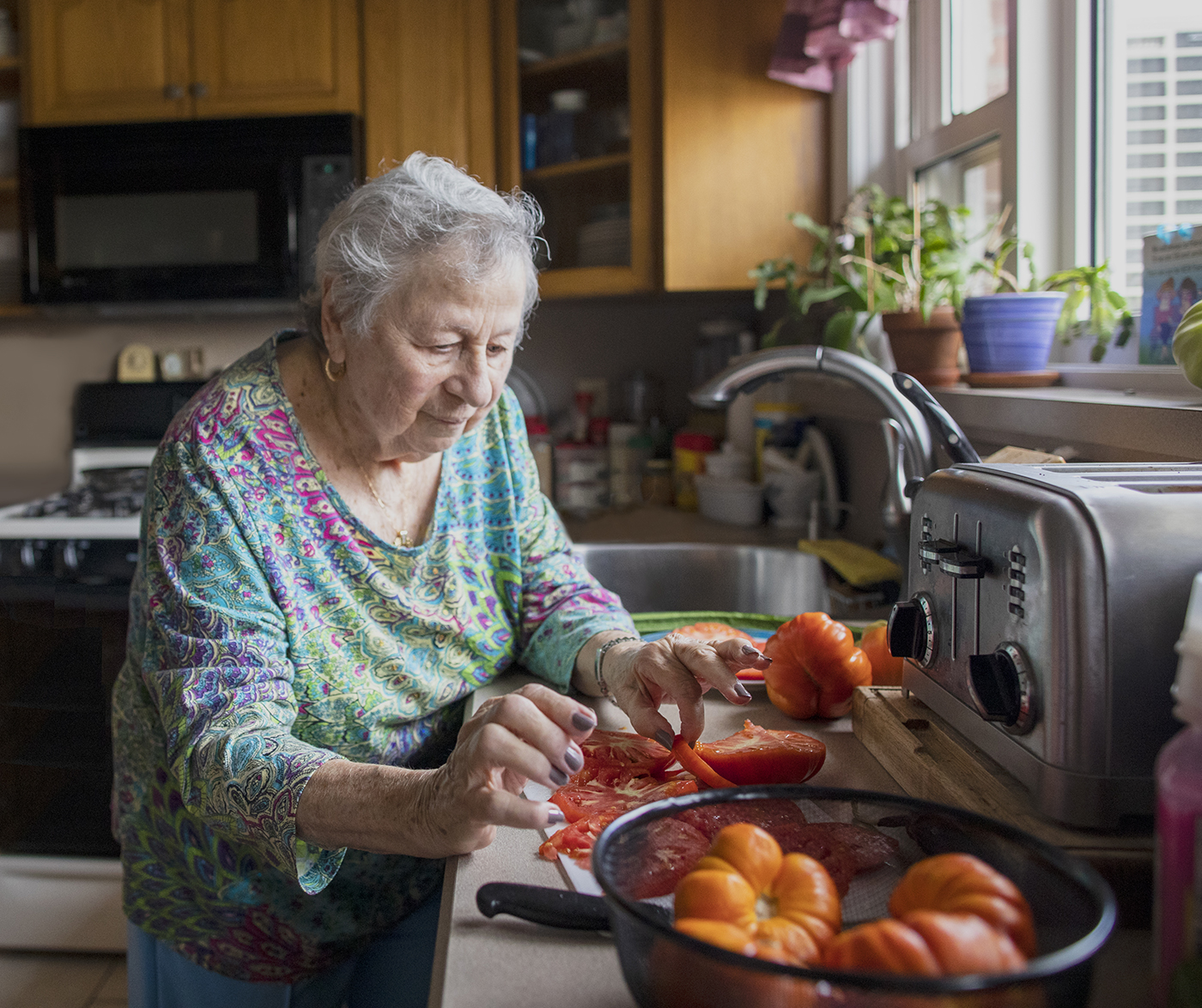 Sally-CHOICE-member-in-her-kitchen